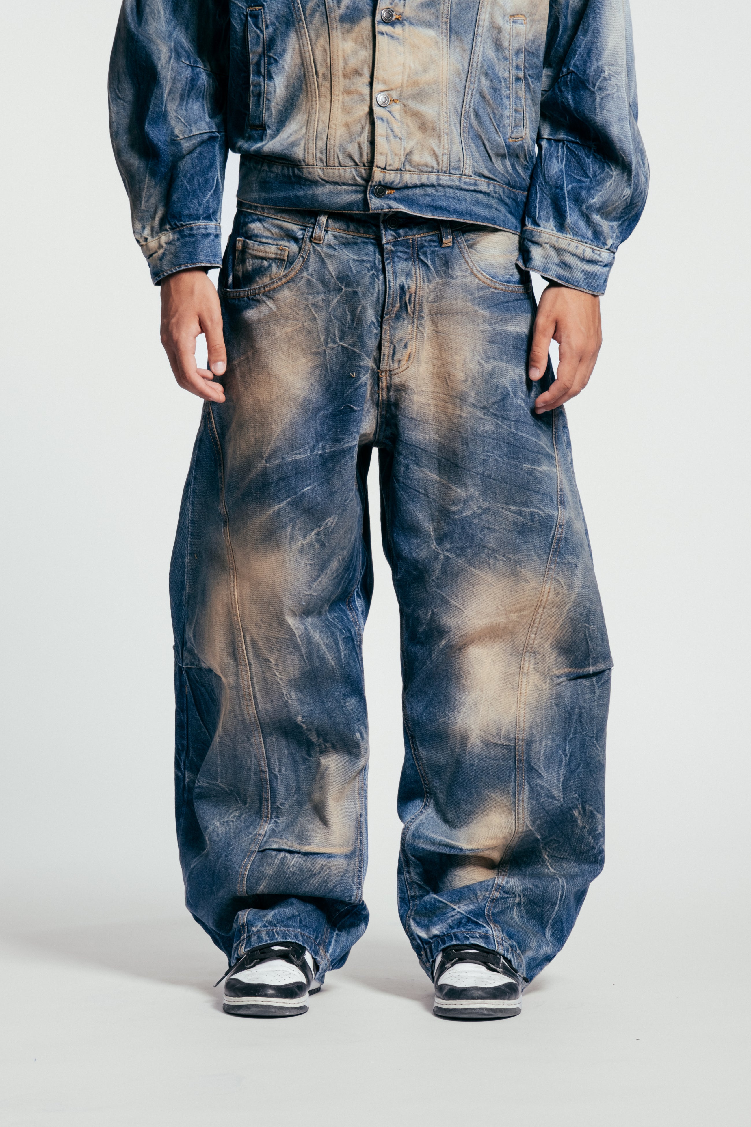 Rust Washed Jeans