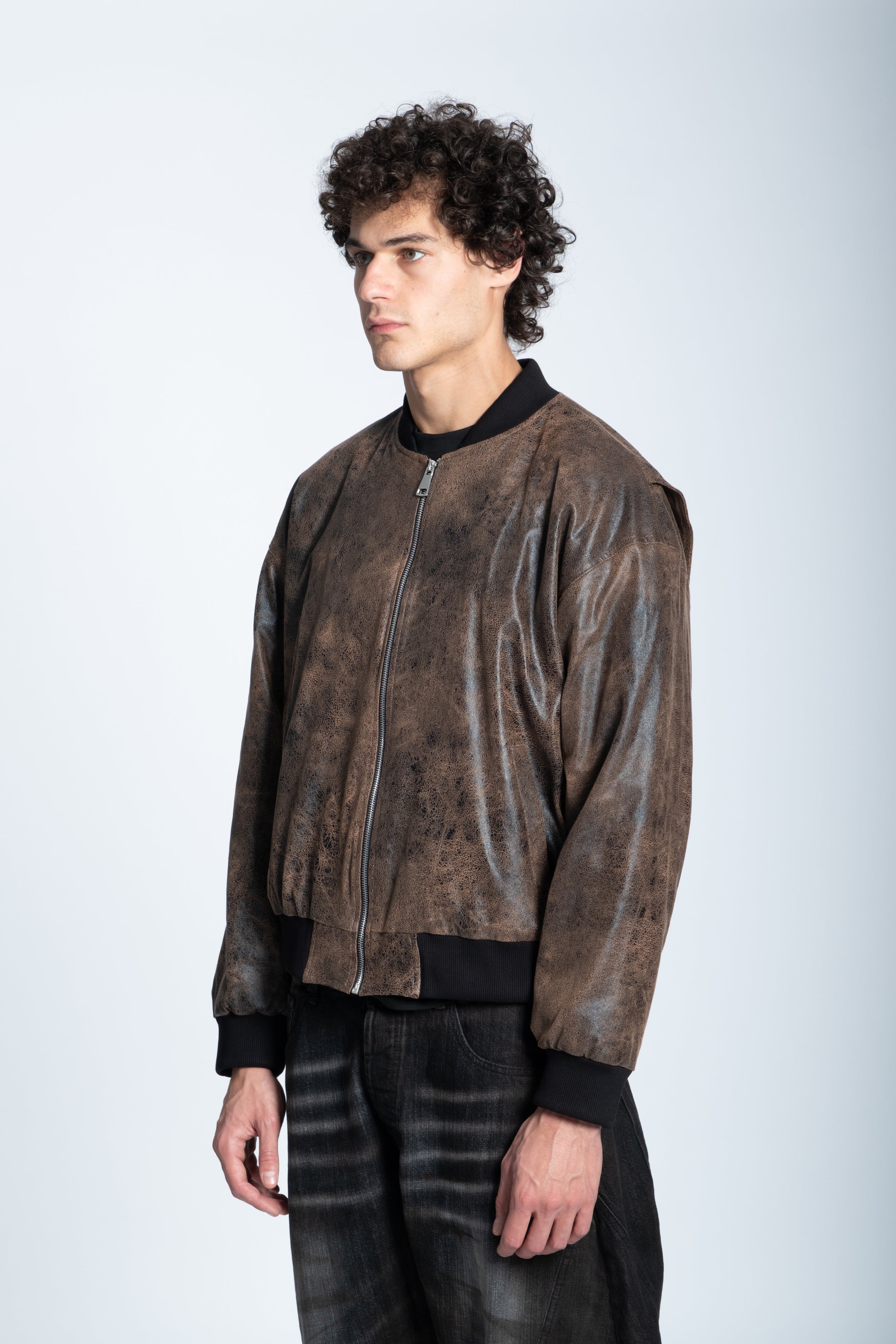 DISTRESSED LEATHER BOMBER