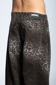 BALLOON LEOPARD PRINT JEANS