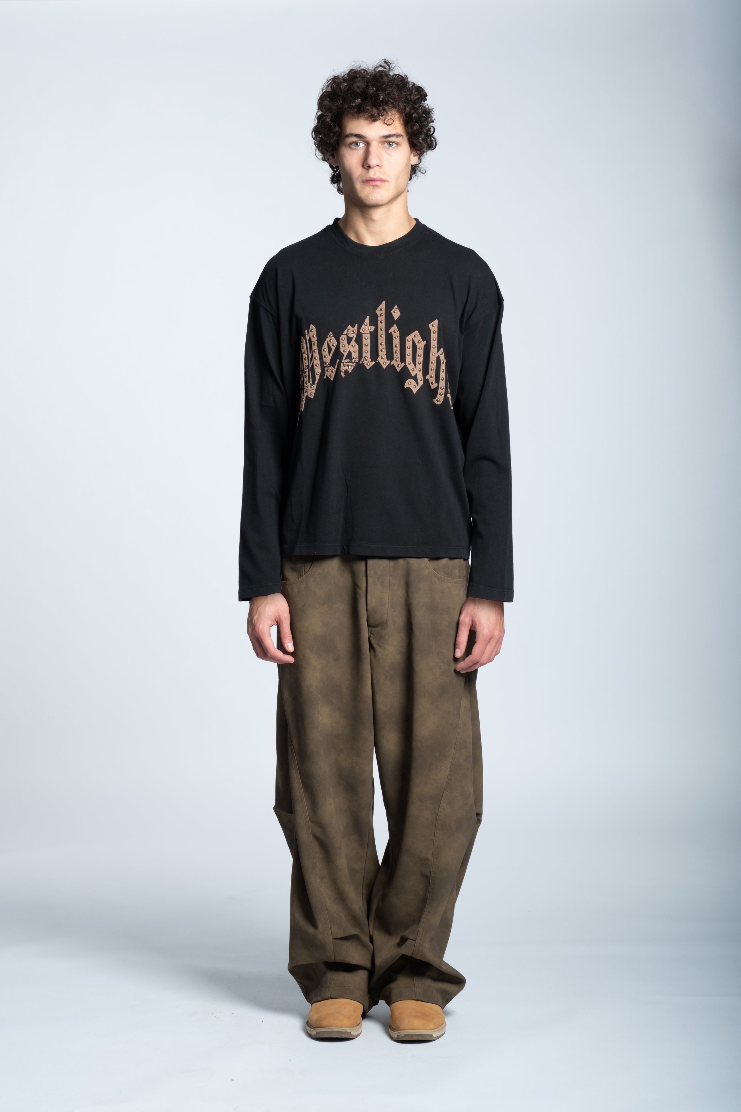 LOGO STUDDED LONGSLEEVE BLACK