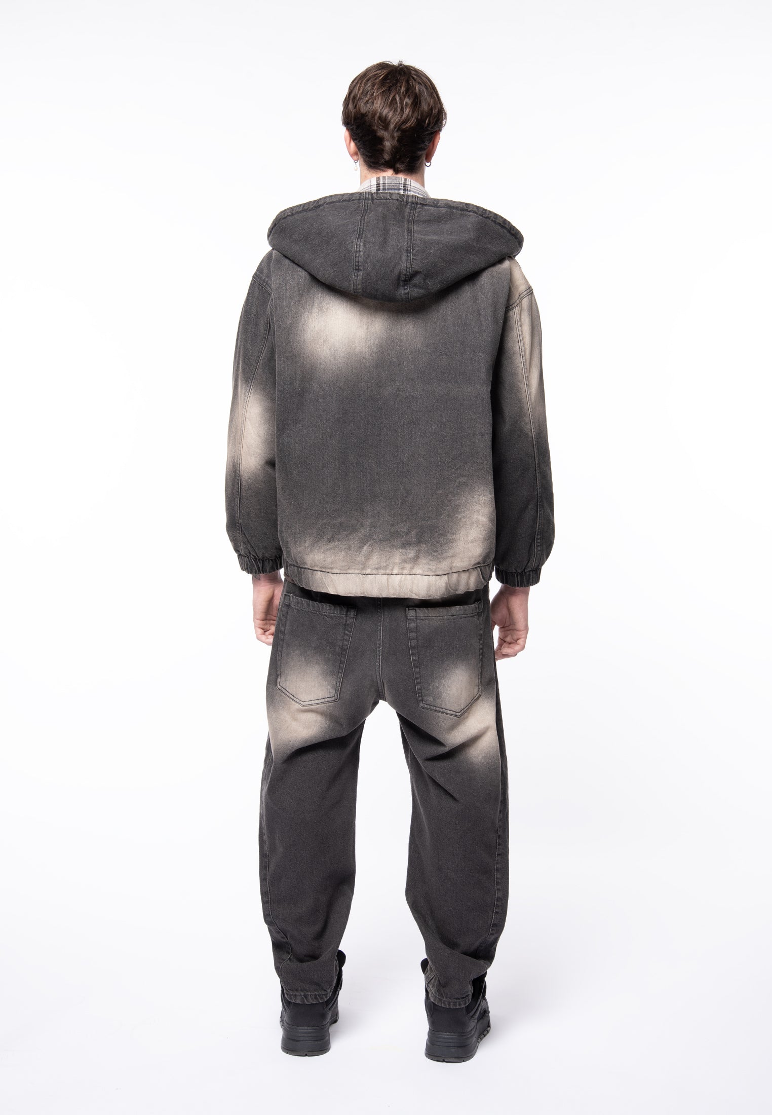 5 pockets black balloon casual spray