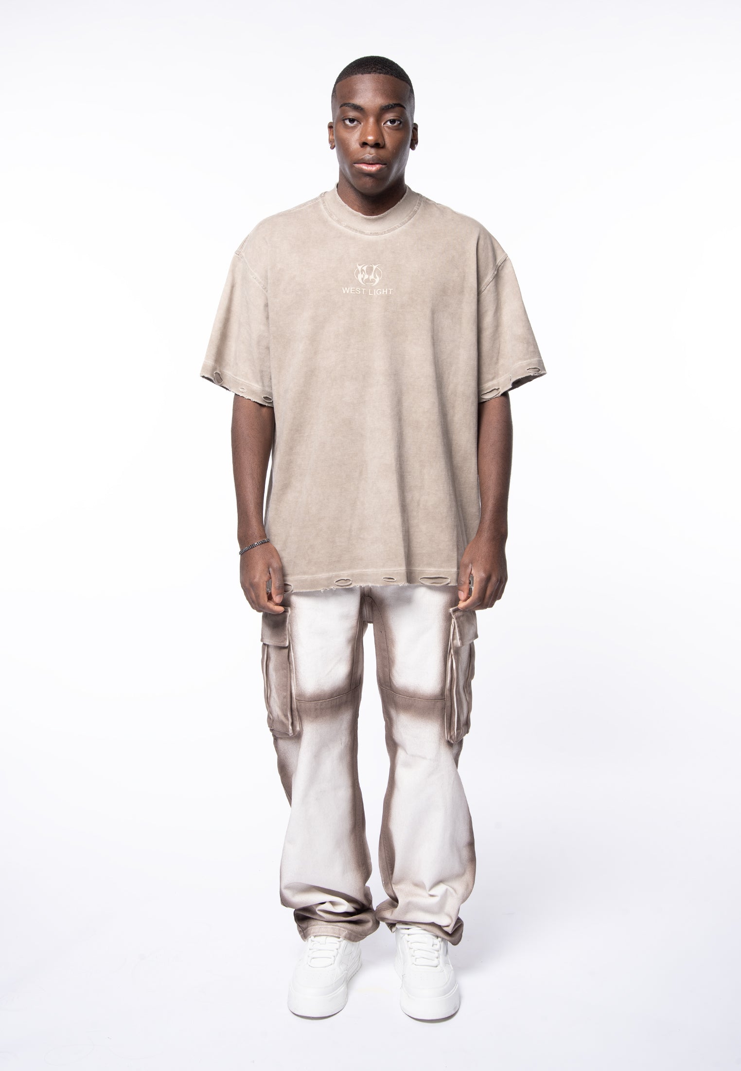 Cargo bull airbrush beige