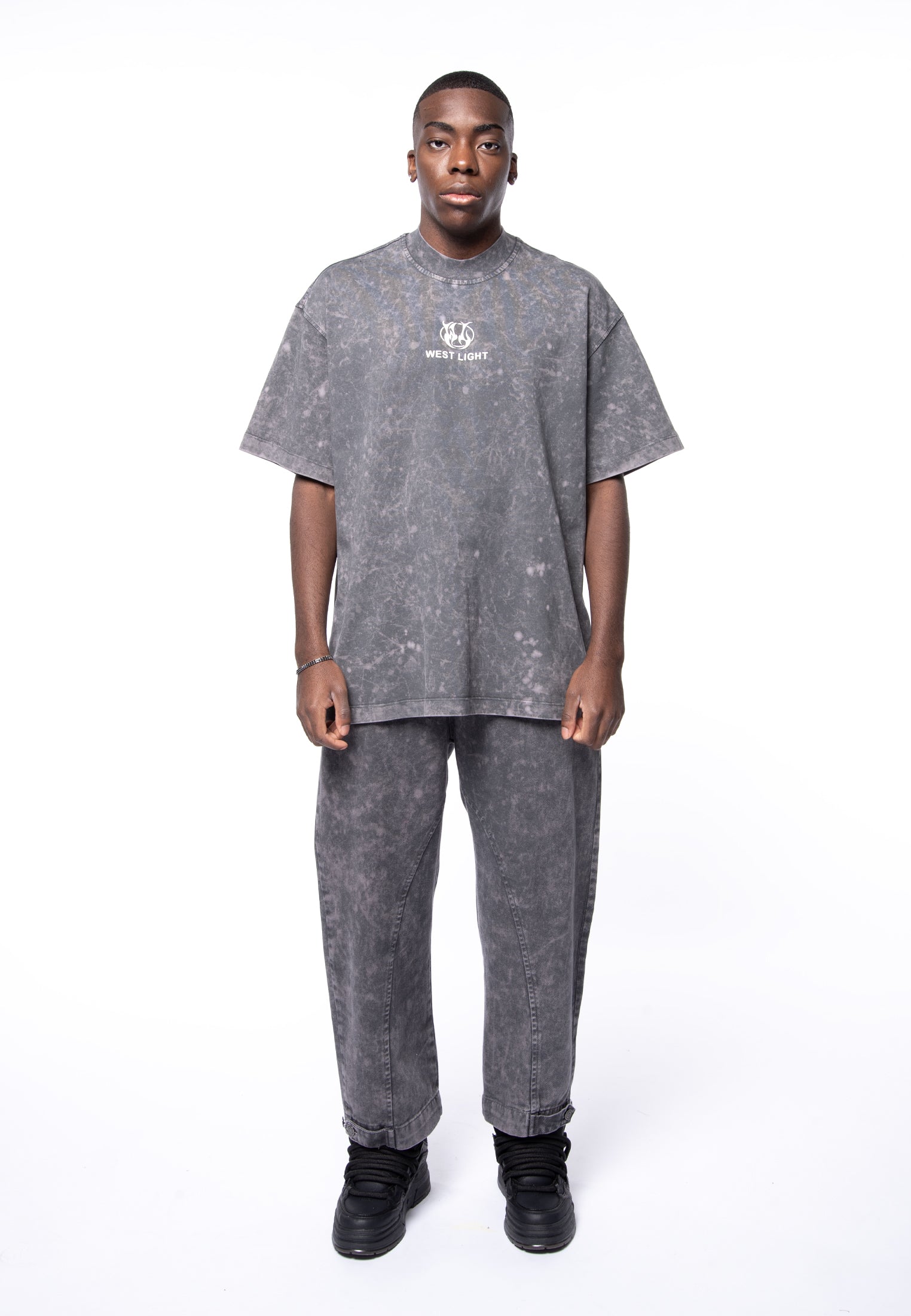 Acid dyed gray boxy logo t-shirt