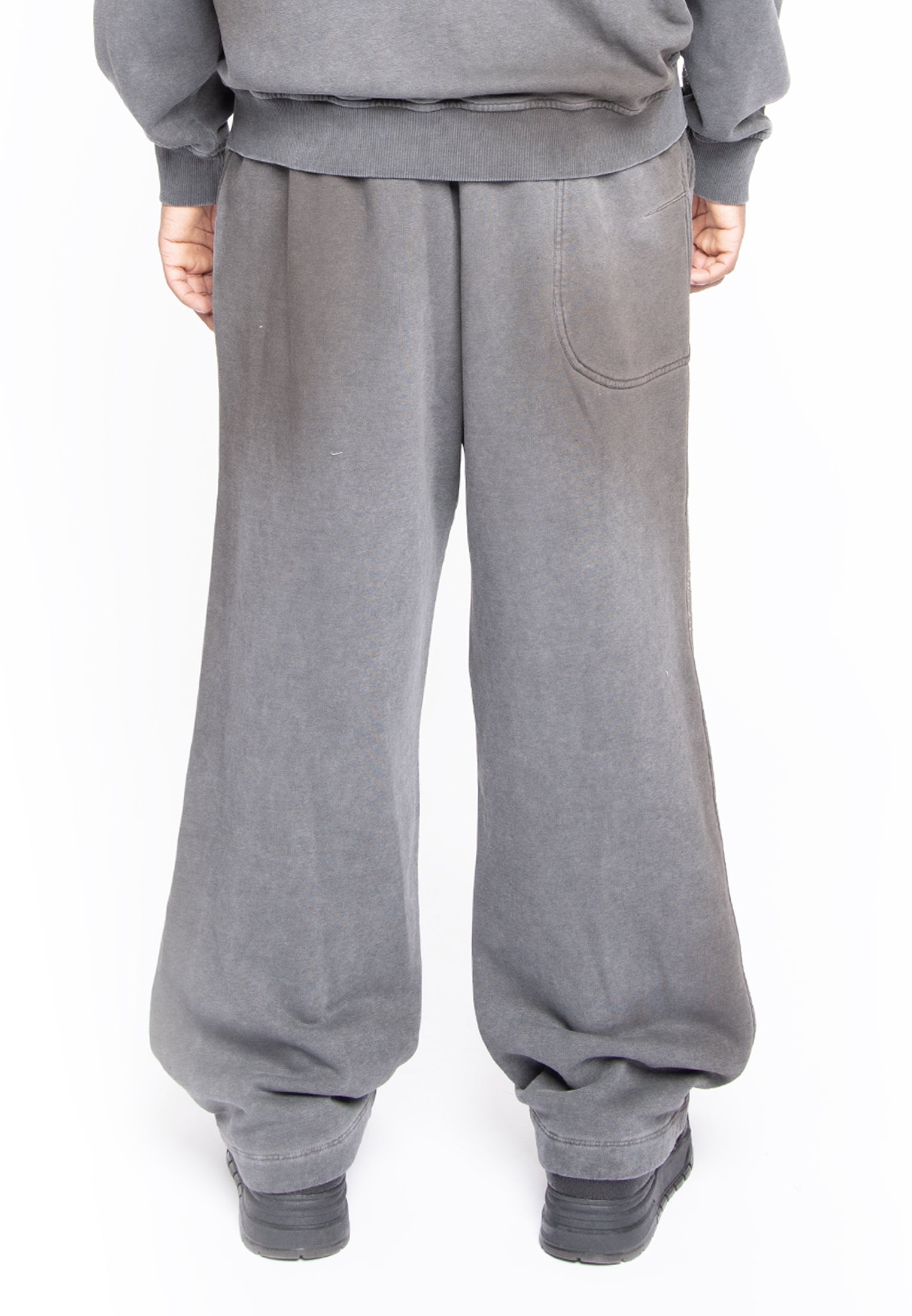 JOGGER FELPA WIDE GRAY & STRASS