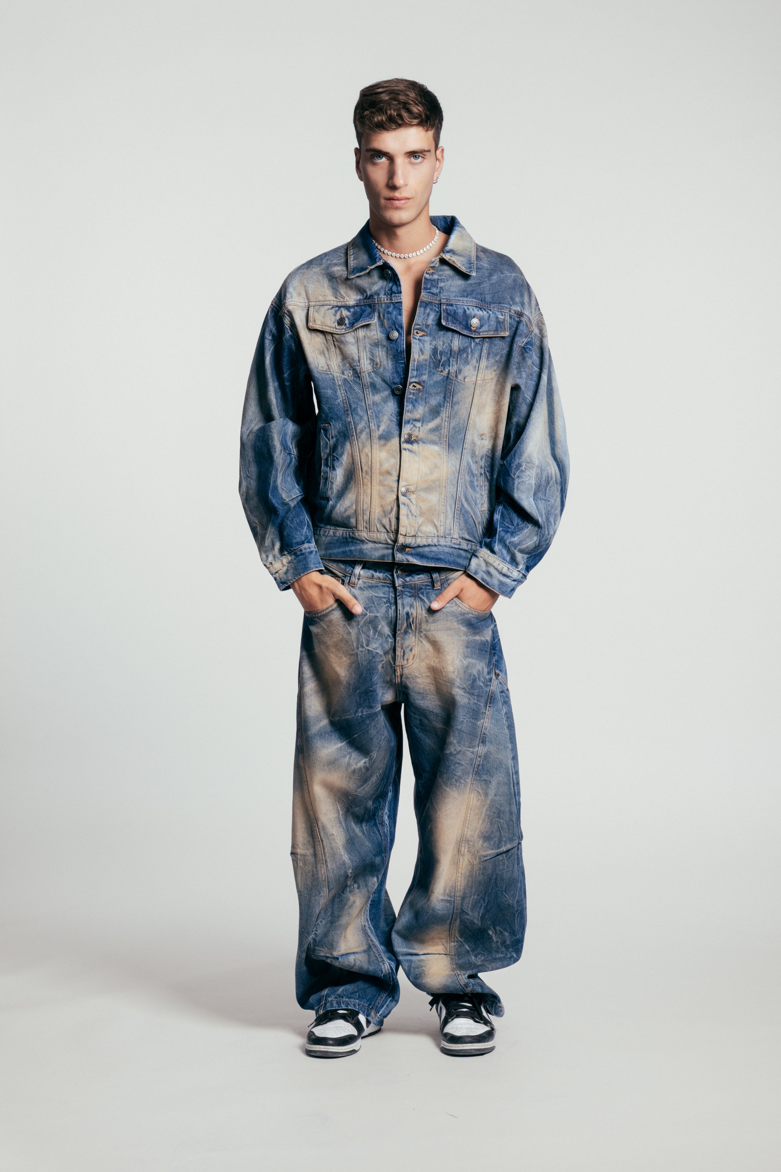 Rust Washed Jeans