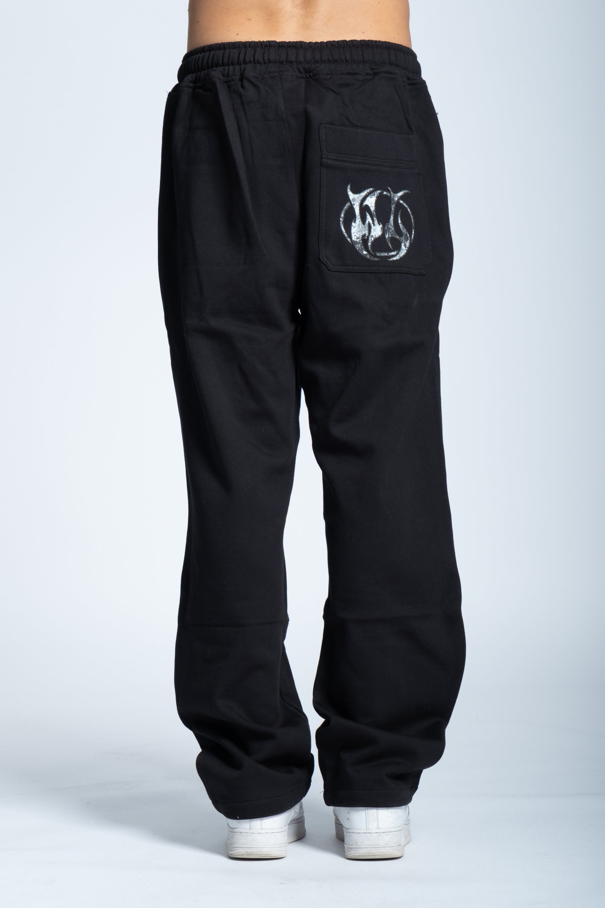 Tuta BASIC logo tasca Nera